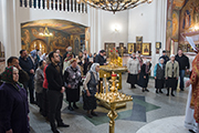 На Божественной Литургии иерей Александр Ревенко  зачитал прихожанам Обращение Святейшего Патриарха Кирилла.